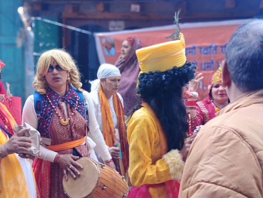 Grand closing ceremony of Holi festival organized by Women Welfare Organization in Almora