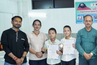 Mayur and Aditya Dosad won gold medal in 5th Almora District Level Yogasana Sports Championship-2025