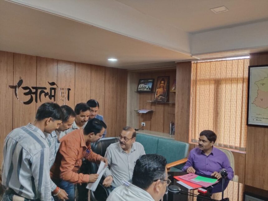 Discussion was held with the District Magistrate regarding the demand for health camp in Shailguth and the problems of the Gram Sabha