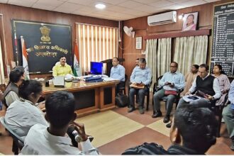 Department-wise review regarding resolution of complaints, instructions for quick disposal