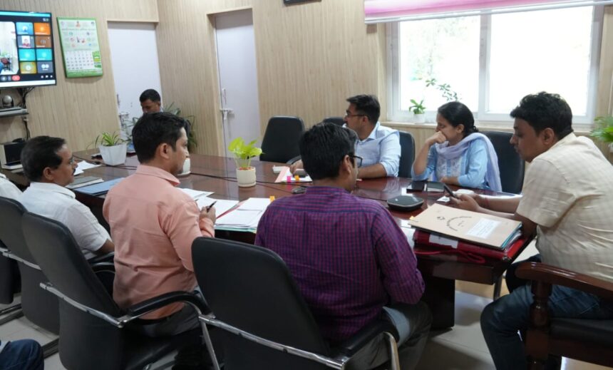 Instructions for preparations before the monsoon, emphasis on plans to deal with waterlogging and floods