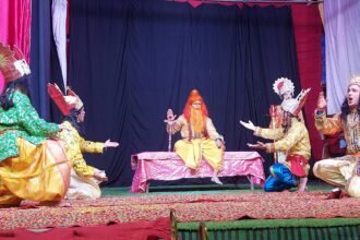Grand inauguration of the Shri Nanda Devi Ramlila; enactment of episodes ranging from Ravana's tyranny to the birth of Rama and Sita.
